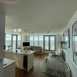The Picture Works Nottingham City Centre And Train Station Apartment Business Travellers Free Parking